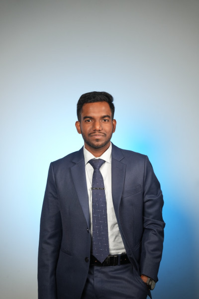 author-image